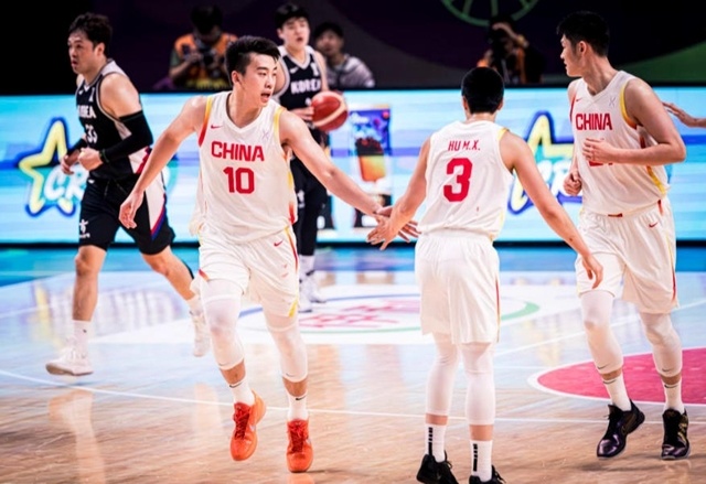 半决赛, 中国男篮死, 赵睿弧顶不