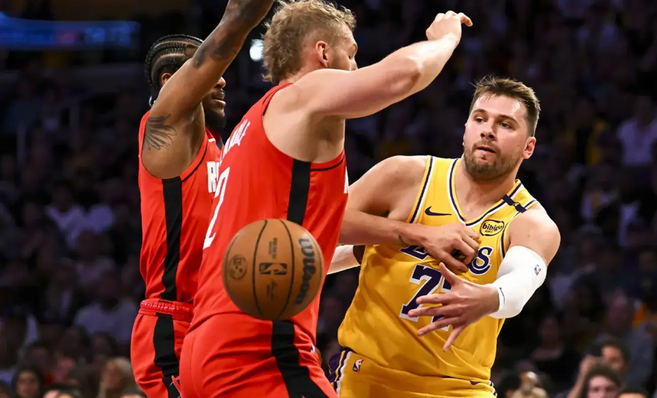 至少篮板球 至少篮板球