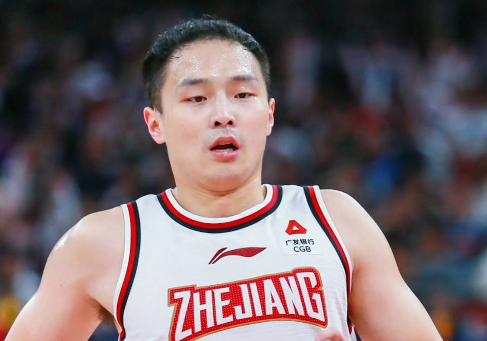 dsLEs, 加盟青岛的 dsLEs, 加盟青岛的