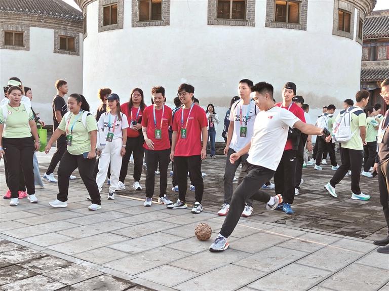 闹的场景 闹的场景