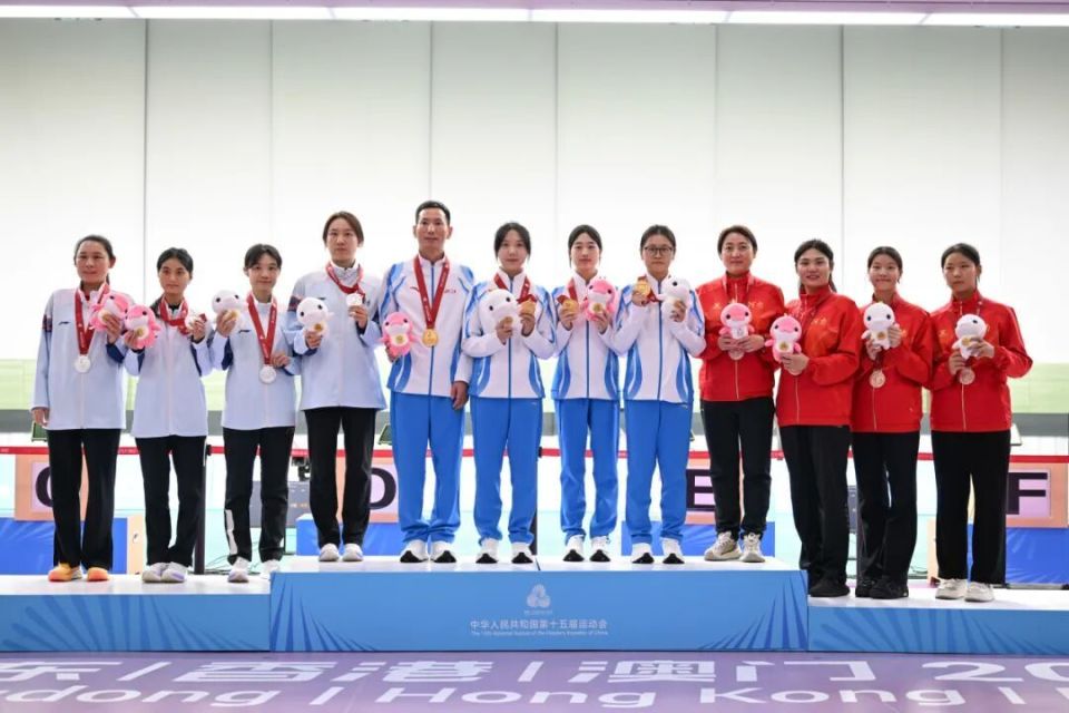 三回合后两 三回合后两